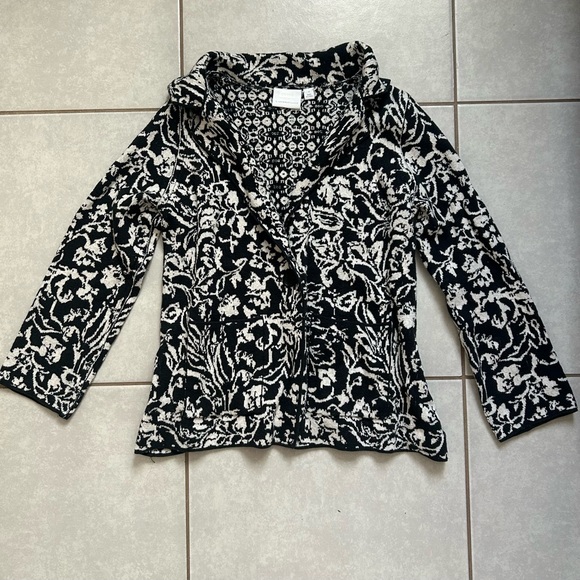 Anthropologie Jackets & Blazers - Antropologie ETT TWA Women's Jacket Black/White Floral
